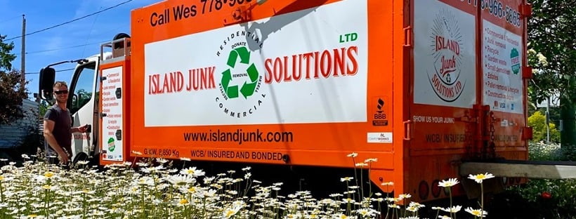 Island Junk Solutions - sponsor of dirt and garden waste hauling for us